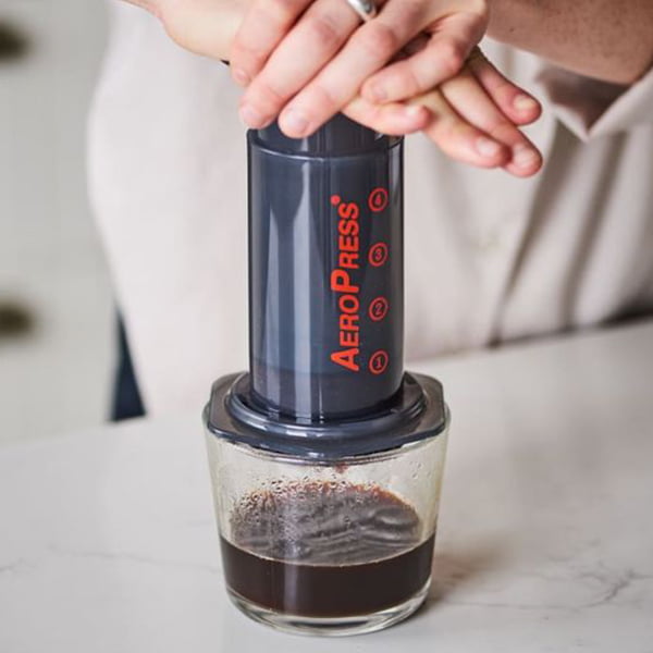 Aeropress dung cu pha che ca phe tai nha visty 41